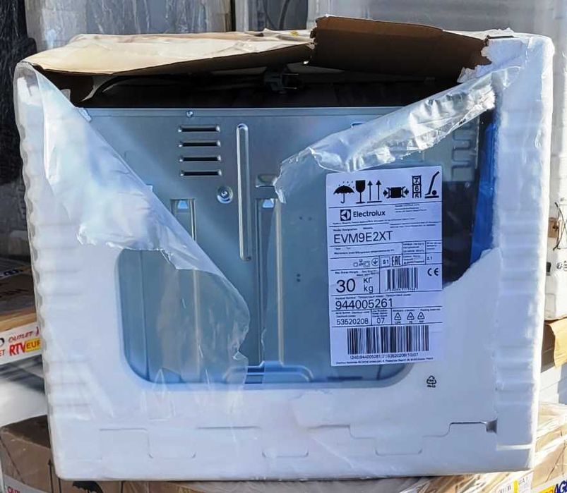 Kuchenka mikrofalowa Electrolux EVM9E2XT Grill Zdalne sterowanie