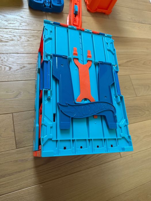 Tory Hot Wheels