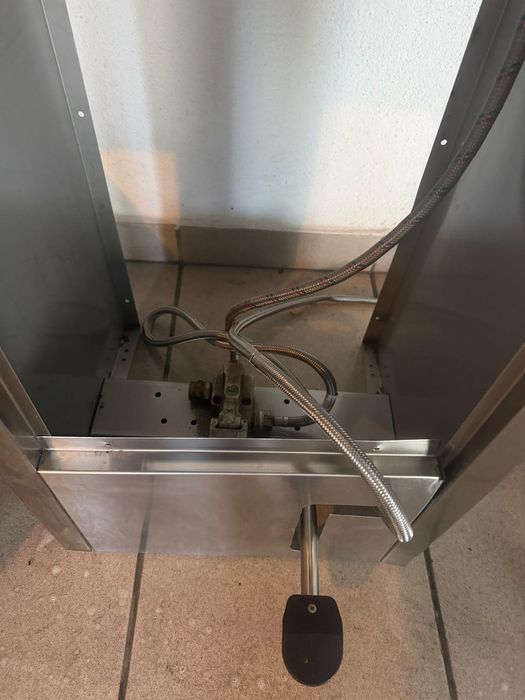 Lavatório Profissional em Inox com Pedal