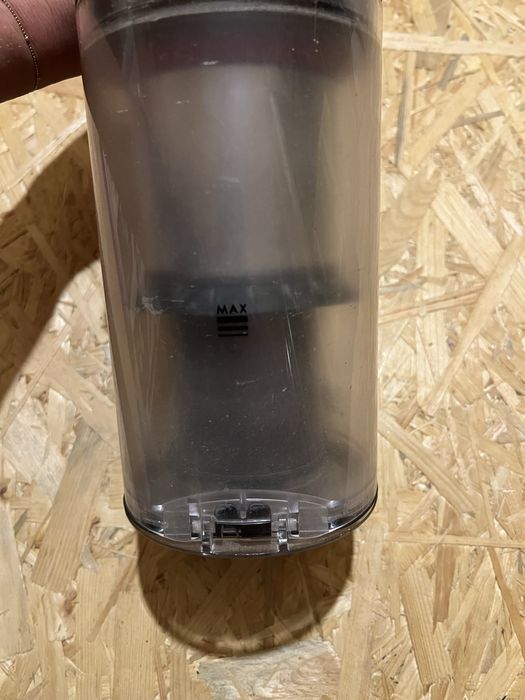 Sprzedam odkurzacz Dyson v10