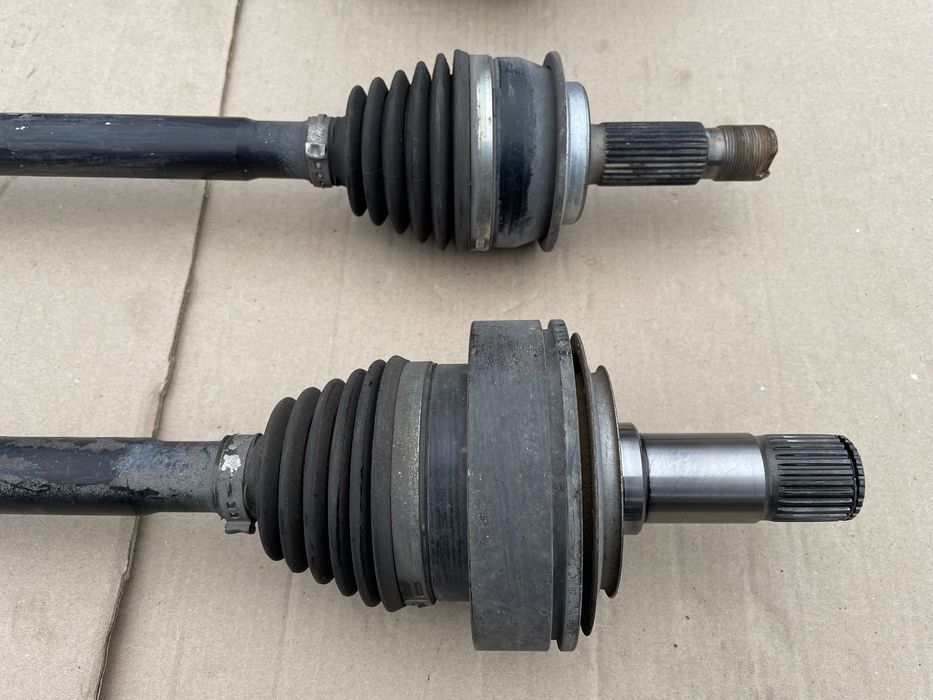 Полуось в сборе на VITO-VIANO W639