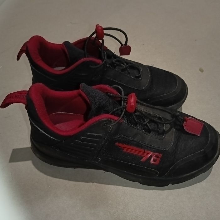 Buty dla chłopca 34/35