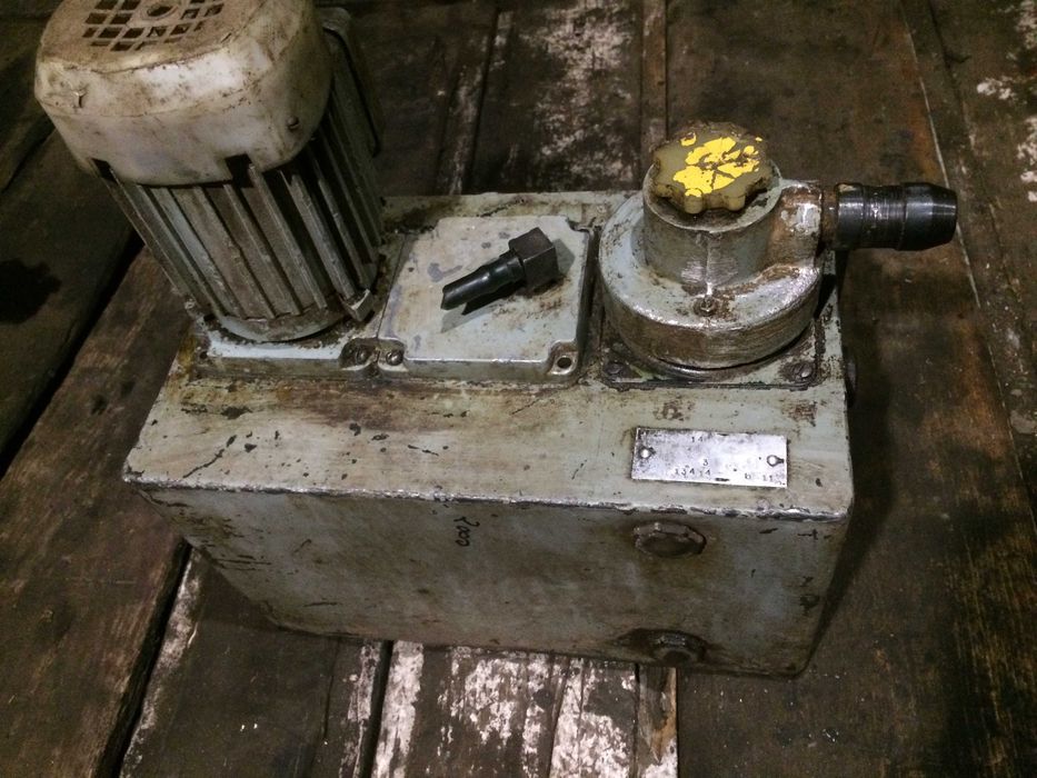 Маслостанція в робочому стані