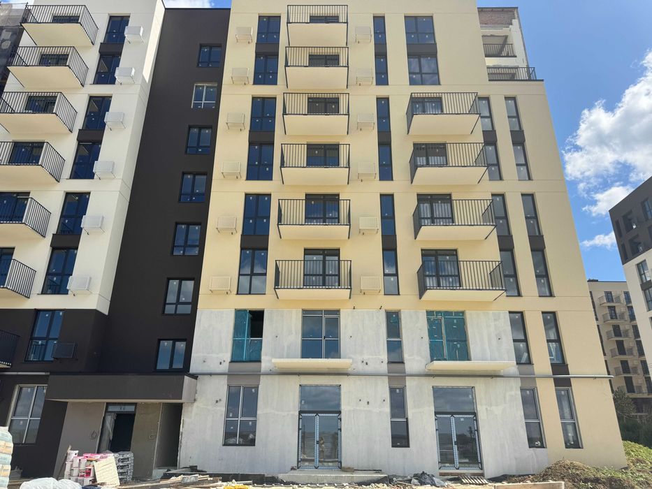 Продам 1-кімнатну квартиру 52 м2 м. Пустомити (9км.від Львова) єОселя