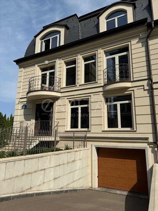 Аренда офиса на ул. Новоселицкая, Выдубичи, ЖК Renaissance Residence