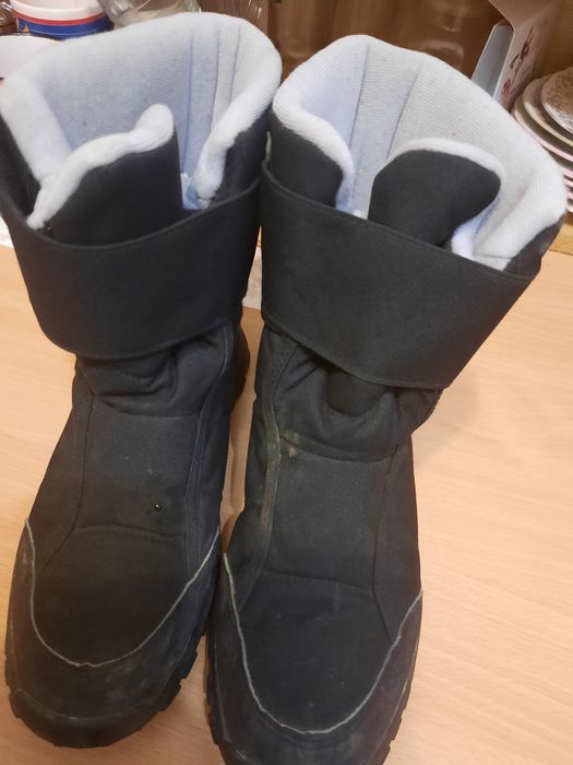 продам зимние сапоги женские