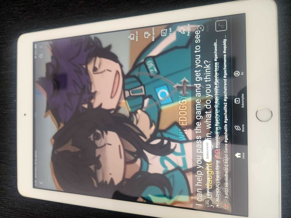 iPad (5ª geração) Wi-Fi Ecrã Multi-Touch de 9,7 polegadas