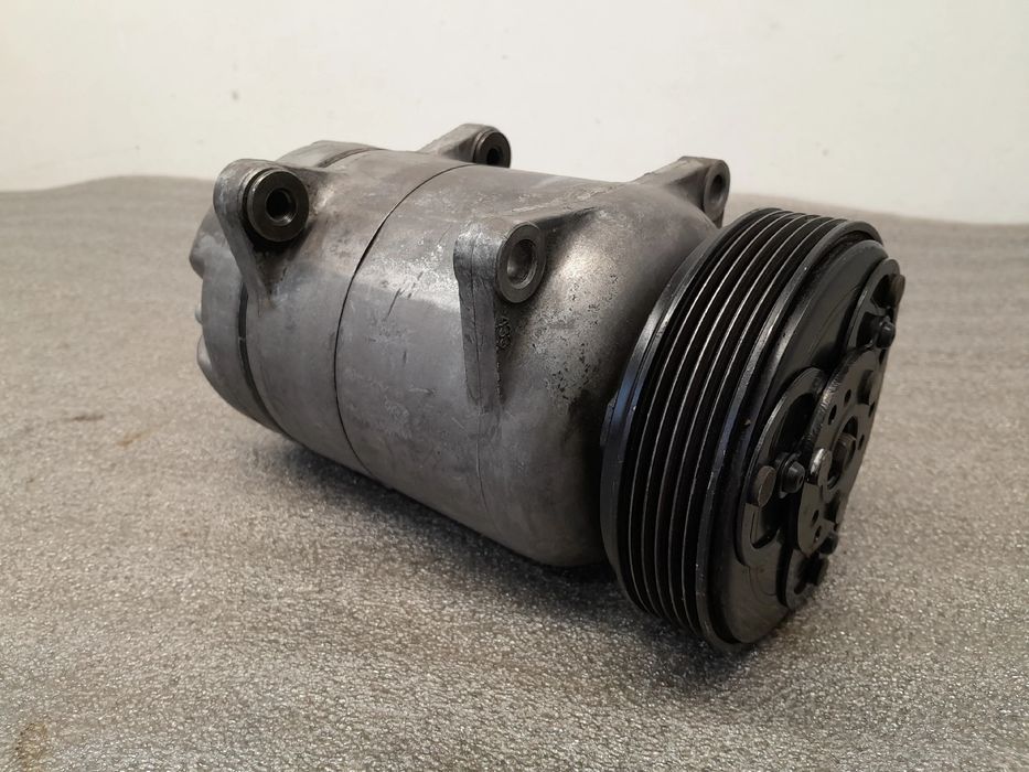 Compressor AC VOLKSWAGEN Golf IV (1J1)