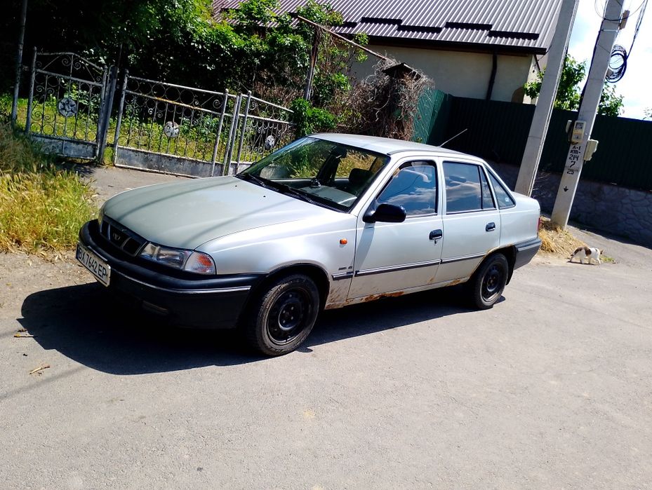 автомобіль дек нексія