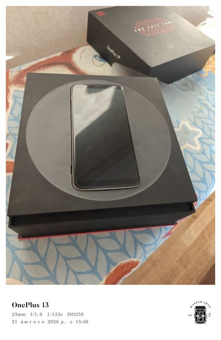 Смартфон OnePlus 5t Limited edition Star Wars