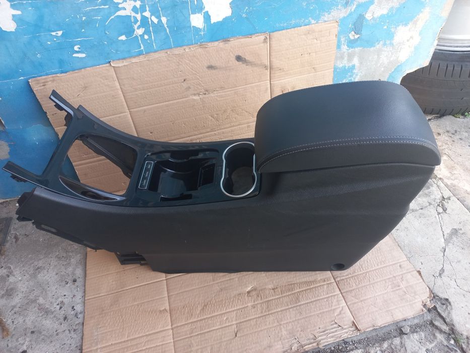 Podłokietnik z dekorami ford s-max galaxy lift