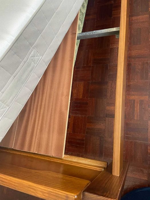 Cama de casal + cabeceiras