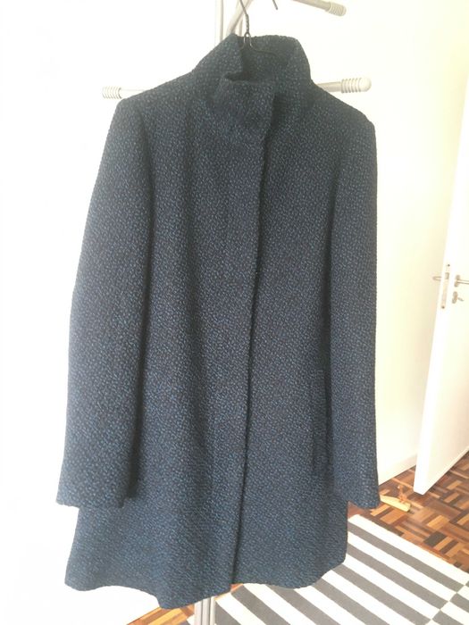 Sobretudo azul e preto da Benetton