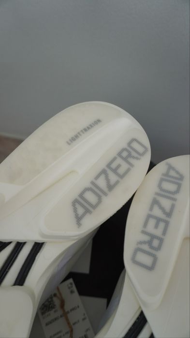 Оригінал Adidas Adizero Adios Pro 4 JR6366 42 розмір Адідас бігові