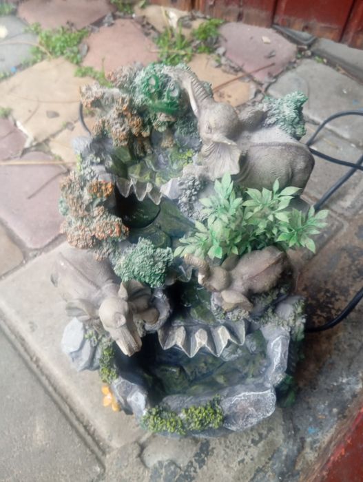 Фонтан електричний.
Для дому, роботи..
Заспокоює нервову си