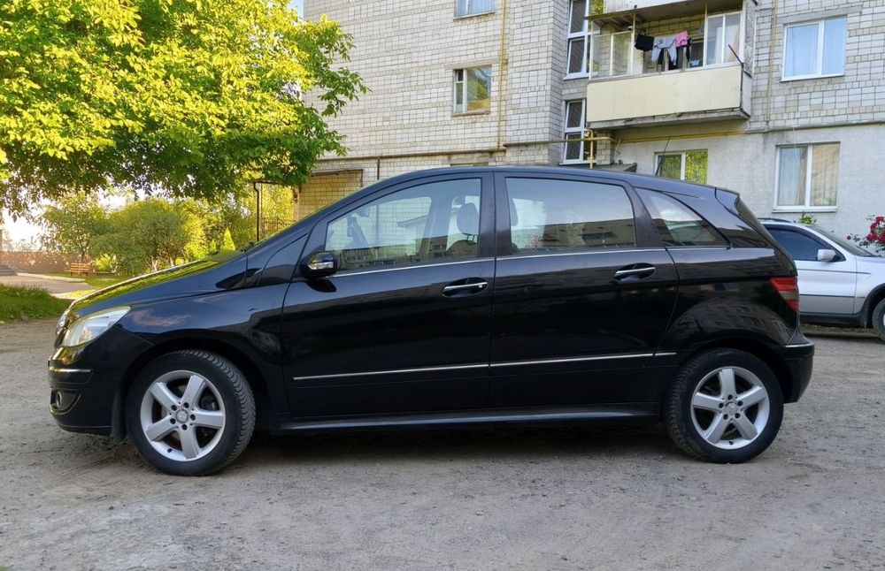 Мерседес B180 W245