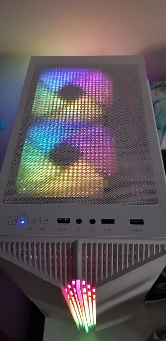 Komputer stacjonarny