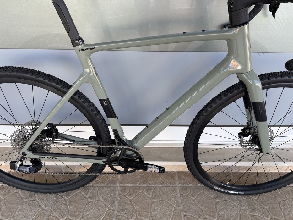 Bicicleta Scott Gravel AXS - semi nova!