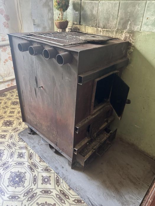 Продам будинок у м. Лозова