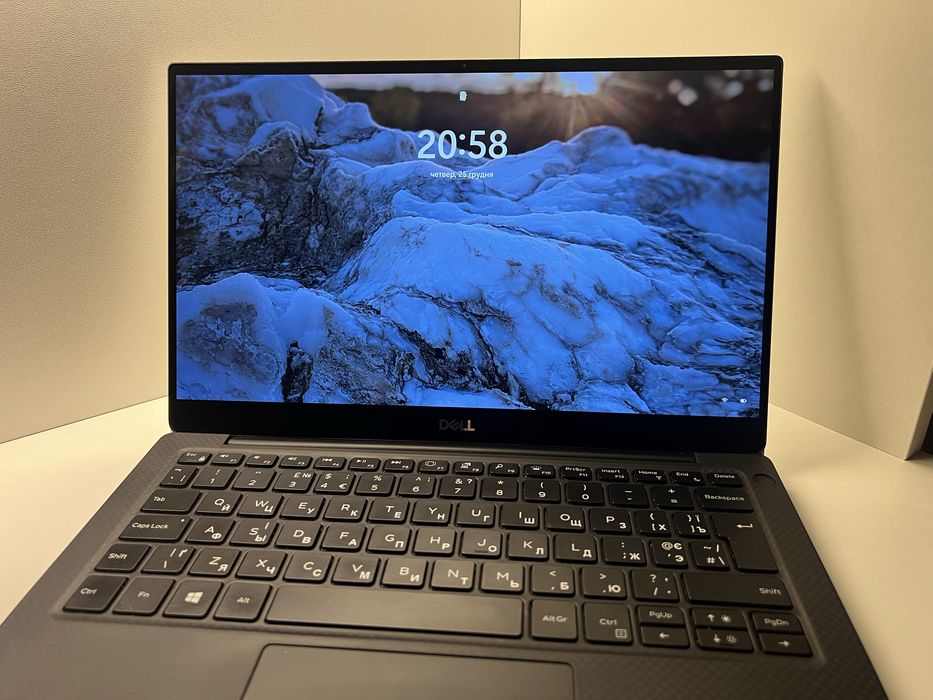 Ідеал Dell XPS 13 9380 4K i7-8565U 16/256 SSD ультрабук