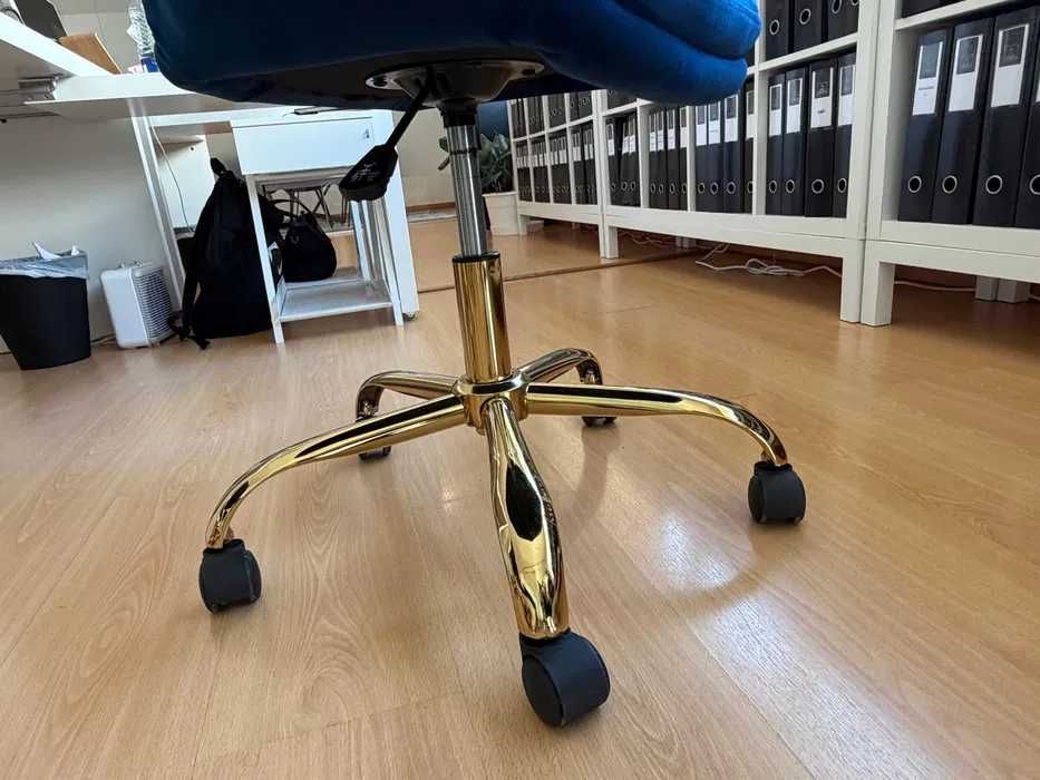 Conjunto de 5 cadeiras / poltronas