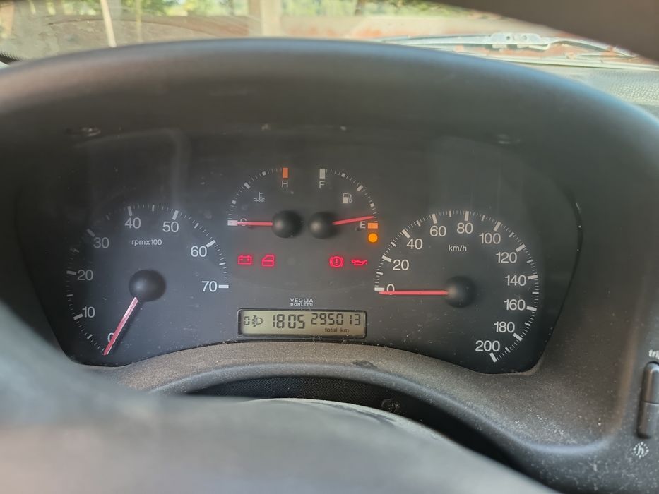 Fiat Punto HLX v16
