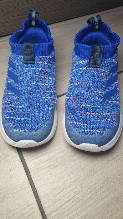 Кросівки дитячі Adidas RapidaRun для хлопчика