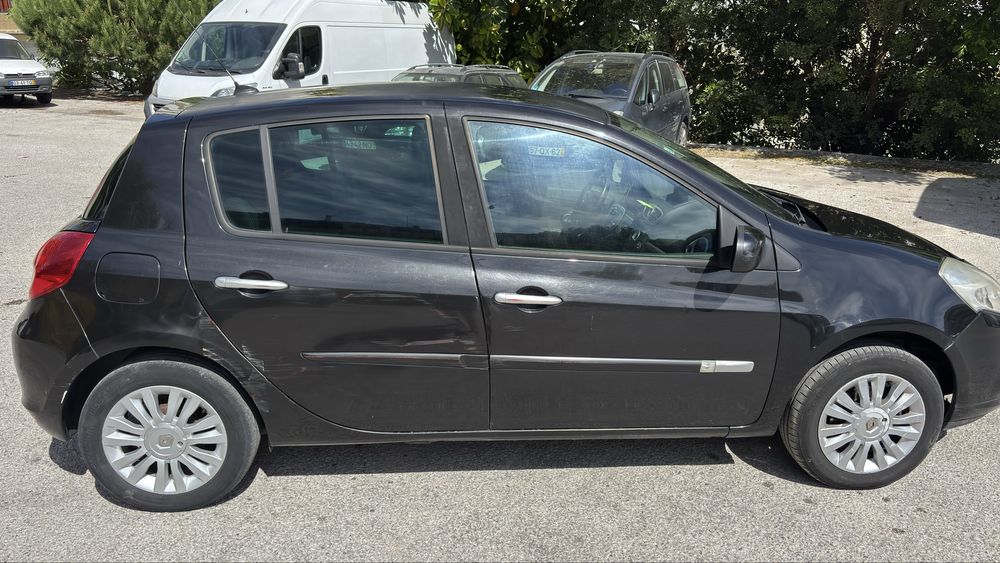 Clio1.2 2010 gasolina