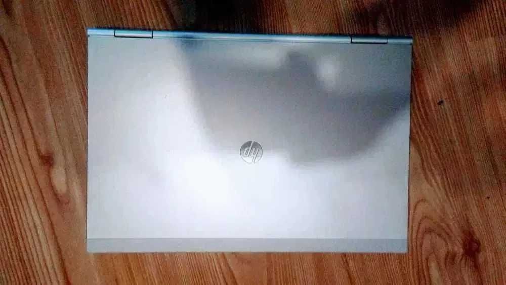 HP 8470p + głośniki komputerowe MAD DOG