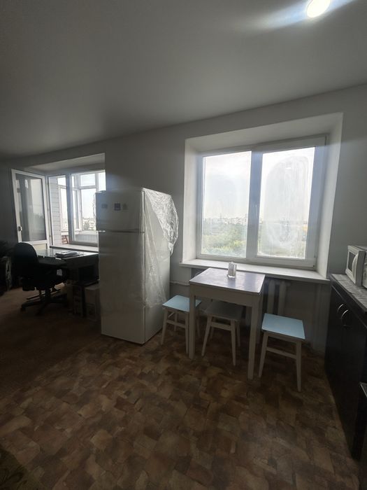 Продаж 1х кімн на вул. Магістральна, будинок ОСББ, площа 37 кв2, кухня-студія