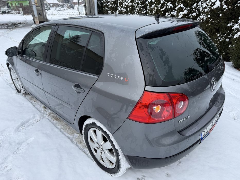 Fajny Volkswagen  Golf V*1.9 Tdi*5 Drzwi*Klima*Szyberdach*