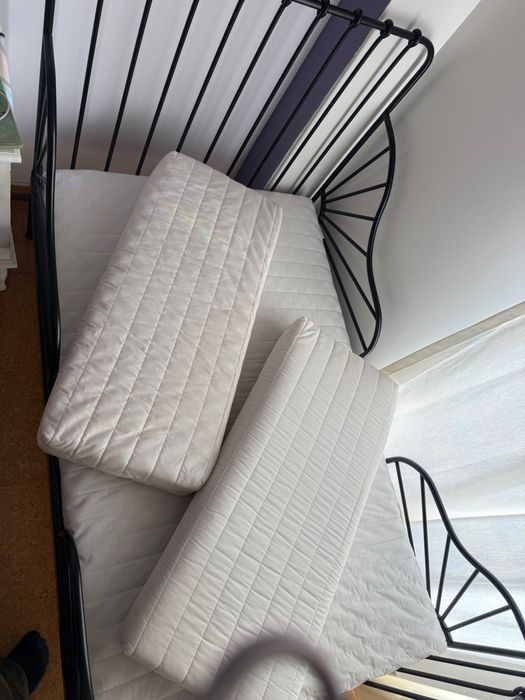 Cama IKEA MINNEN com estrado e colchão