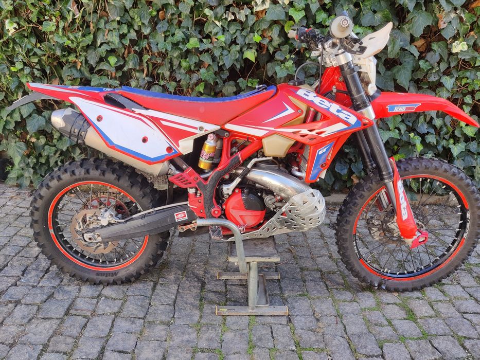 Beta 300 rr 2t vários extras