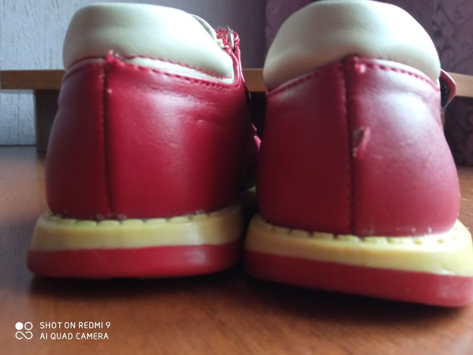 Ботинки для девочки