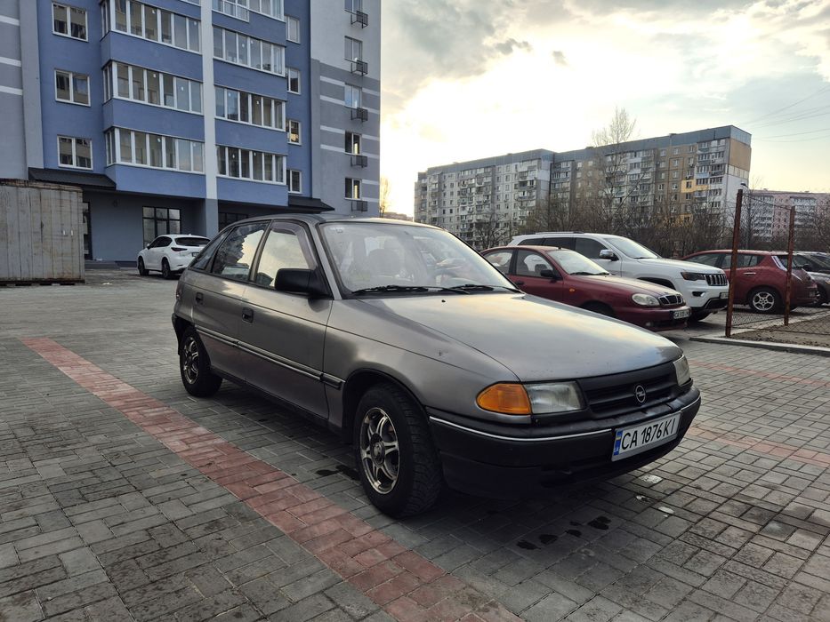 Opel astra f 1.4 бенз 1993