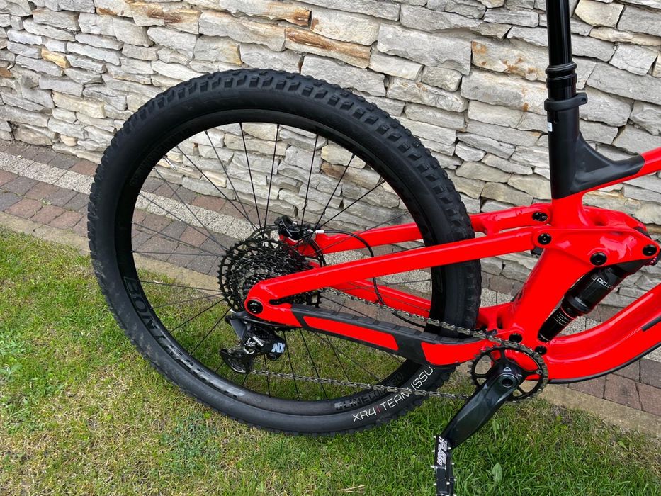 rower trek slash 7 czerwony