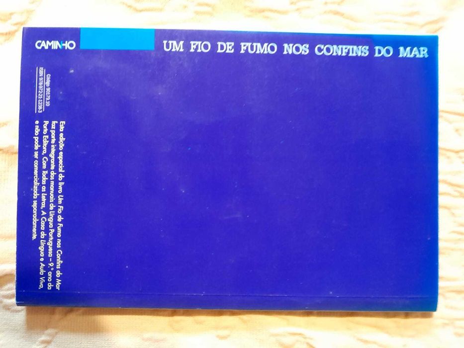 Um fio de fumo nos confins do mar - Alice Vieira