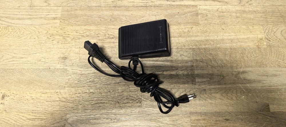 Швейна машинка AEG 11210