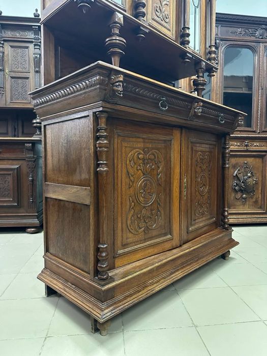 Антикварний сервант вітрина креденс 3996