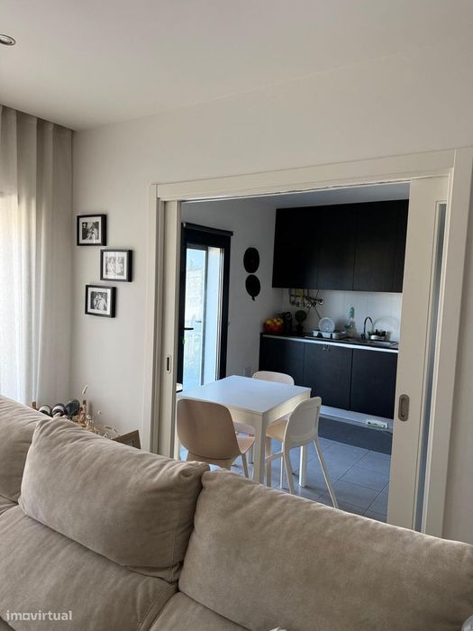 T3 com 2 casas de banho e garagem em Leiria