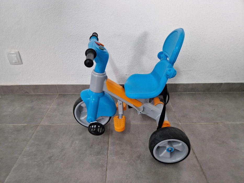 Bicicletas/triciclos para crianças