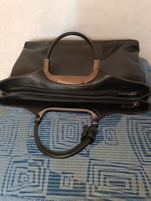 Кожаная итальянская сумка Gilda Tonelli 37х27(Made in Italy)