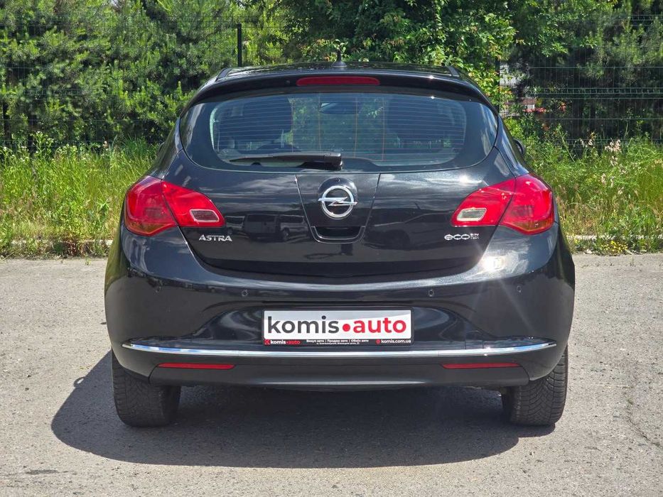 Продам  Opel Astra 2013. Можна в розстрочку, під викуп.