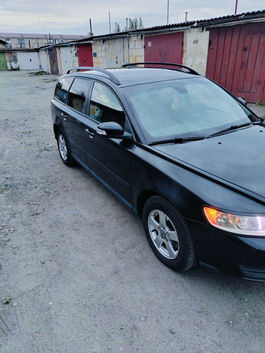 Продам  надійний автомобіль