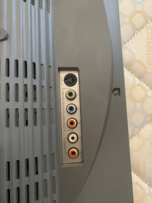 TV LCD LG 23’’ com comando original – Totalmente funcional