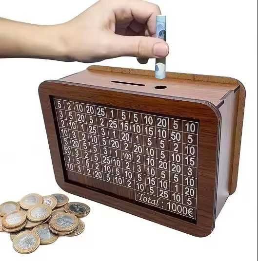 Drewniana Skarbonka – Wyzwanie Oszczędzania 1000 | 2 Kolory do Wyboru