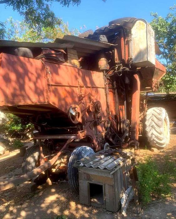 Комбайн Нива СК5 + навесное оборудование для комбайна в комплекте,торг