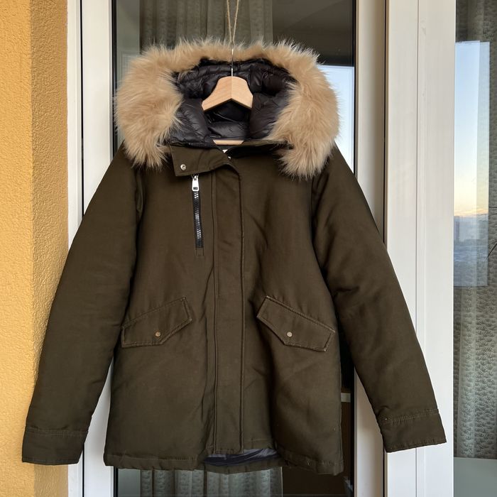 Зимова жіноча куртка mango, розмір S