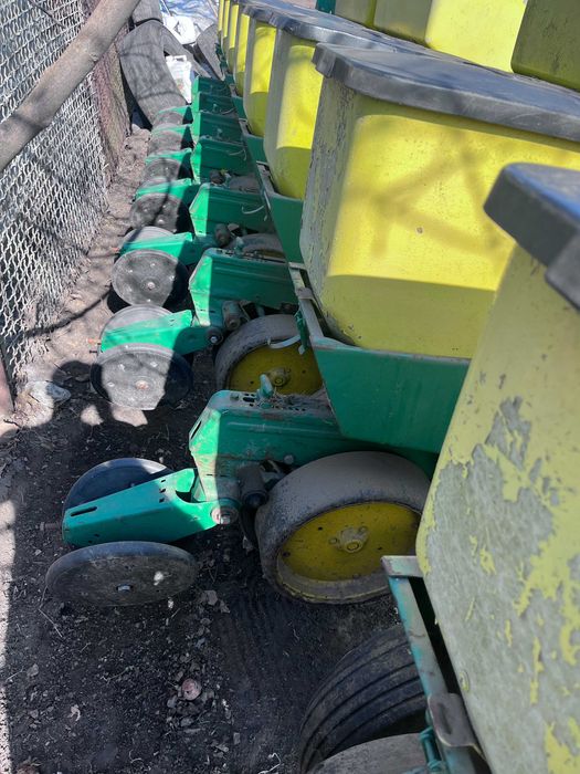 Сівалка John Deere 7000