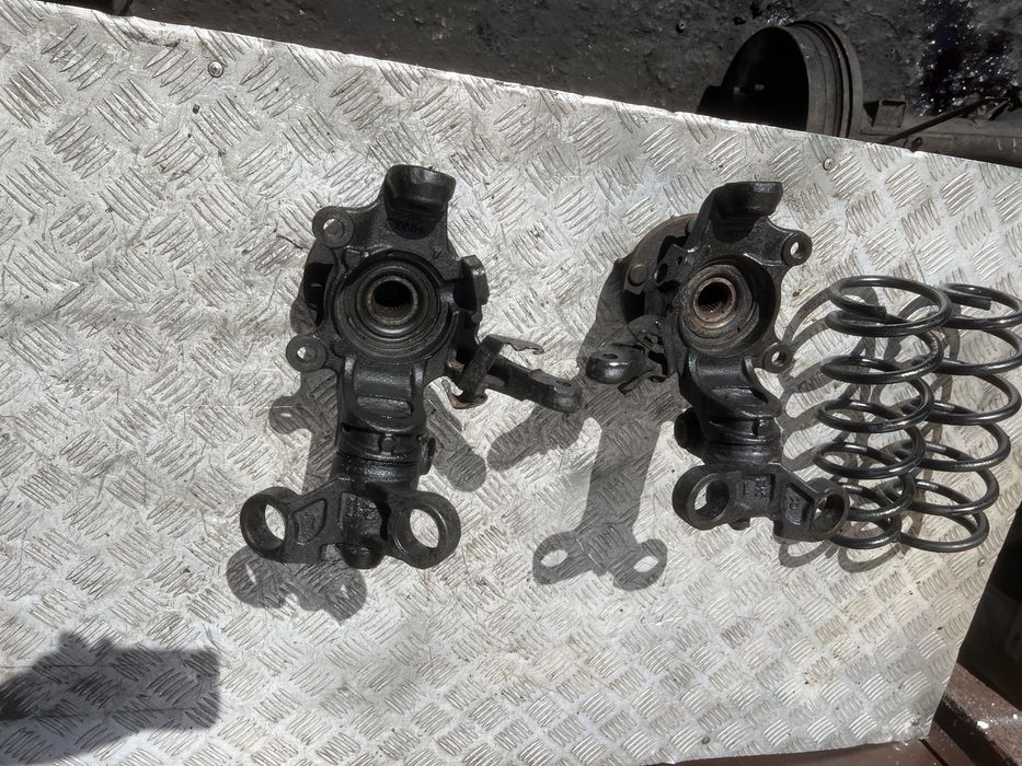 Ниссан примера год 04 nissan primera p12 цапфа кулак